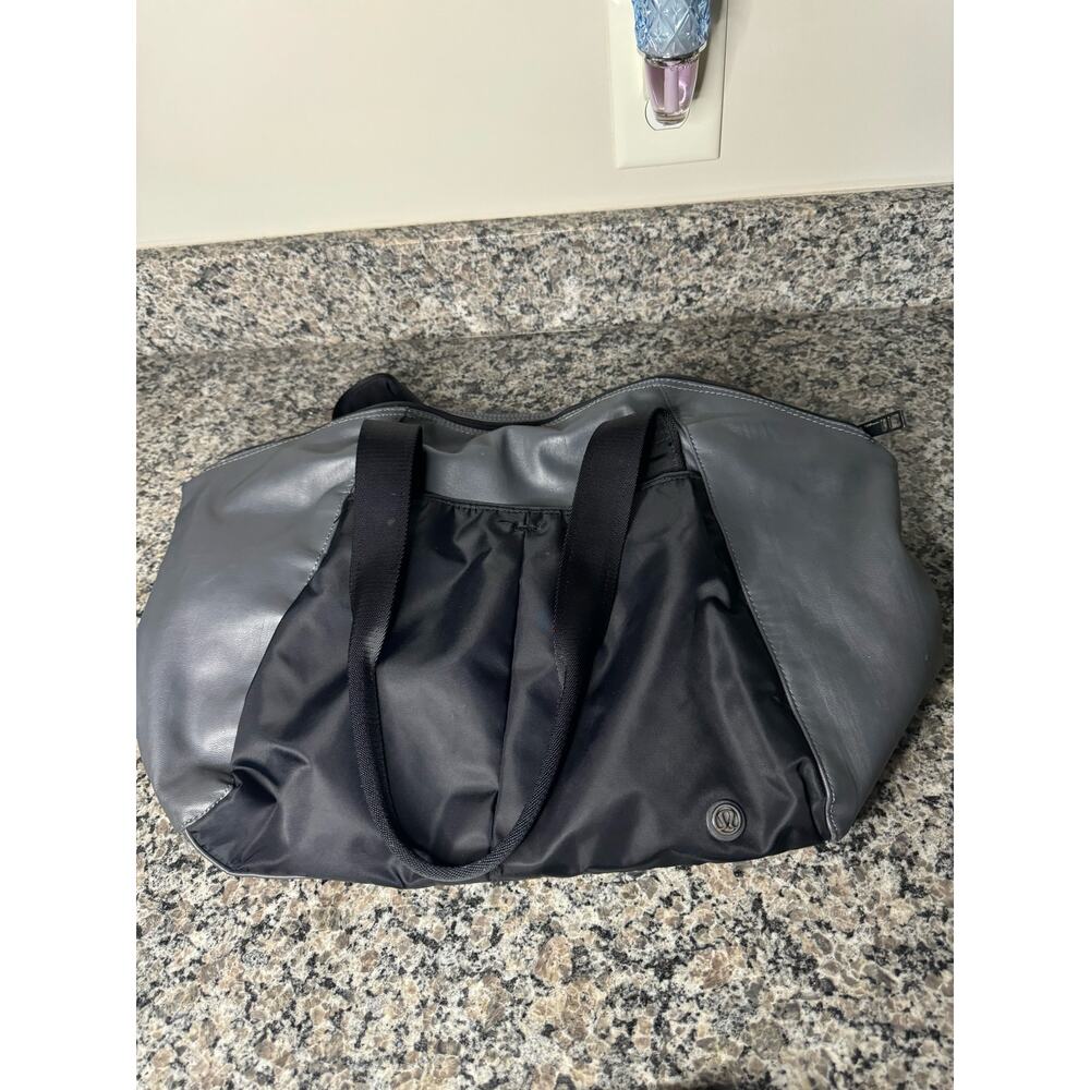 Lululemon Duffle Gym Bag